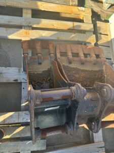 12" Mini Excavator Bucket for CAT 304 | Surplus Construction Equipment For Sale in Houston, TX | Boyer Equipment, LLC 2