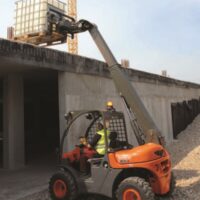 T 144 TAURULIFT TELEHANDLER - Image 2