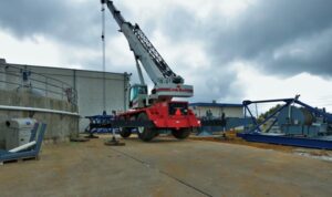 65T Telescoping Crane for Rent in Houston TX | Crane Rental Houston | Heavy Equipment Rental | Boyer Equipment | TELESCOPING CRANE-Link Belt 65T-RTC 8065 | 2